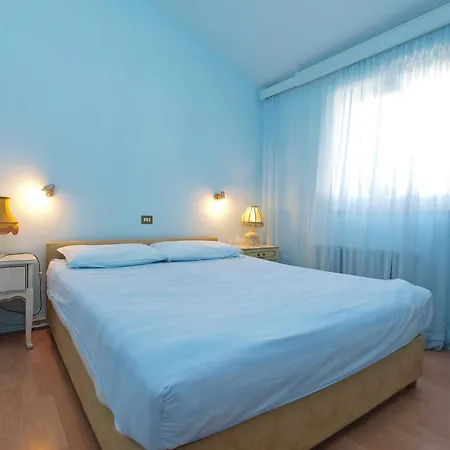 Laura 1036 Appartement *