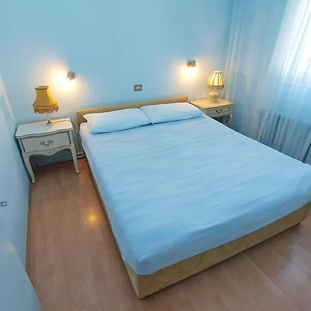 Laura 1036 Appartement